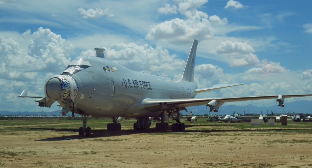 YAL-1 rozbierany w AMARG. Zdjęcie z 27 sierpnia 2014 roku (fot. Soracatna licencji Creative Commons Uznanie autorstwa – Na tych samych warunkach 4.0 Międzynarodowe)