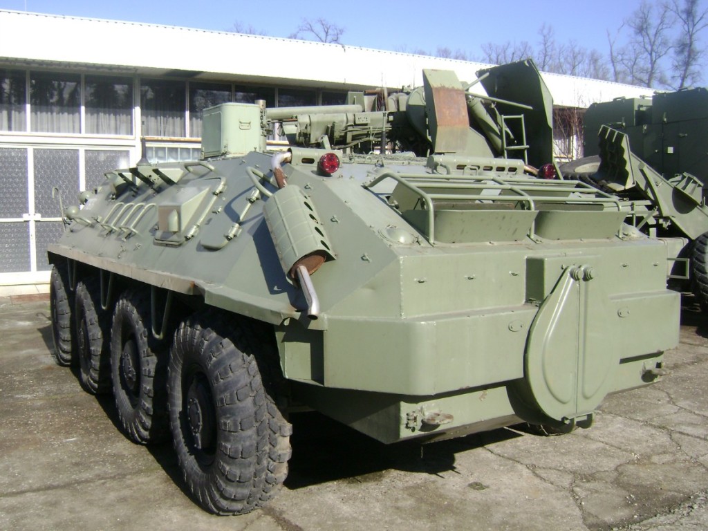 BTR-60PU12_VS2