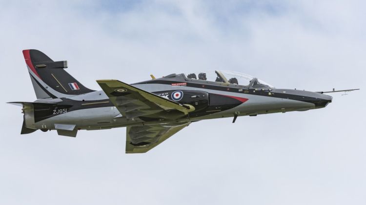 Advanced Hawk wykonał pierwszy lot