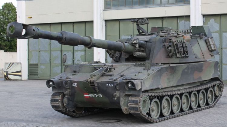 Łotewskie M109A5 w komplecie