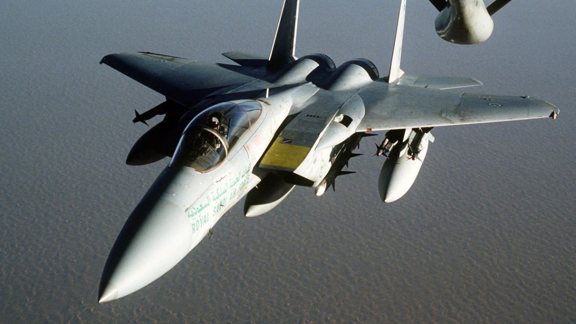 Arabia Saudyjska uzupełnia zapasy pocisków AMRAAM