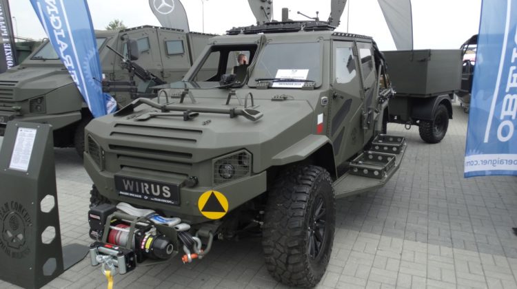 MSPO: Wirus SOF i łódź desantowa dla specjalsów