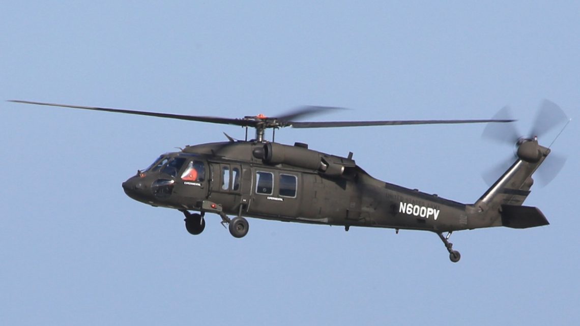 Opcjonalnie pilotowany UH-60A odbył pierwszy lot