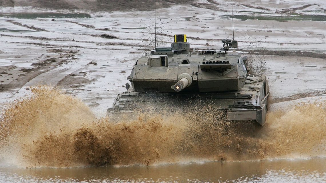 Leopard 2 Czterdziestolatek w służbie