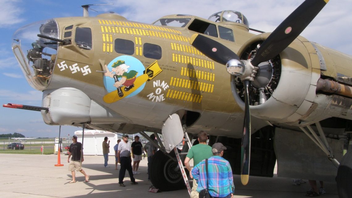 Rozbił się zabytkowy B-17G Nine-O-Nine