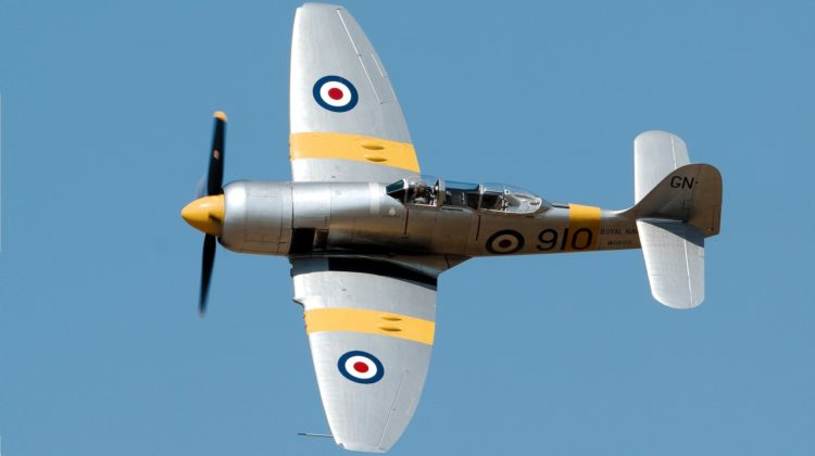 W Anglii rozbił się zabytkowy Hawker Sea Fury