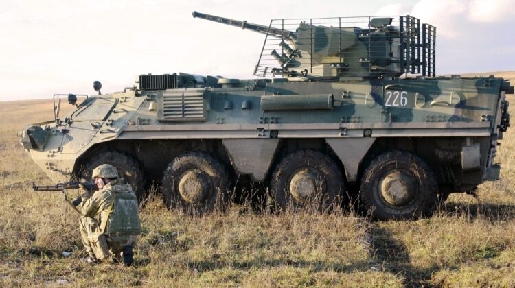 Donbas: Dalsza koncentracja wojsk, poległo czterech Ukraińców