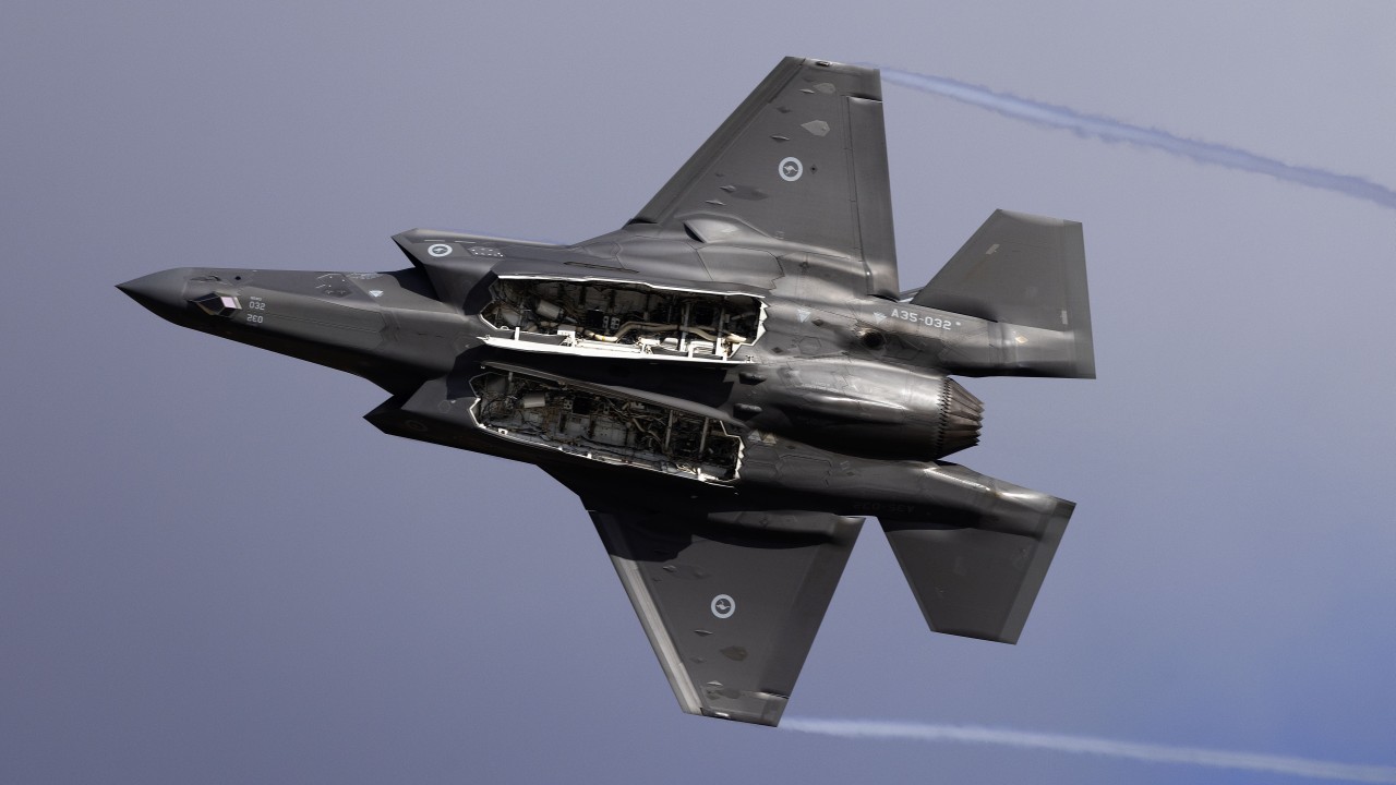 Australia pierwszym zagranicznym użytkownikiem pocisków AIM-260 — zamówienie złożone