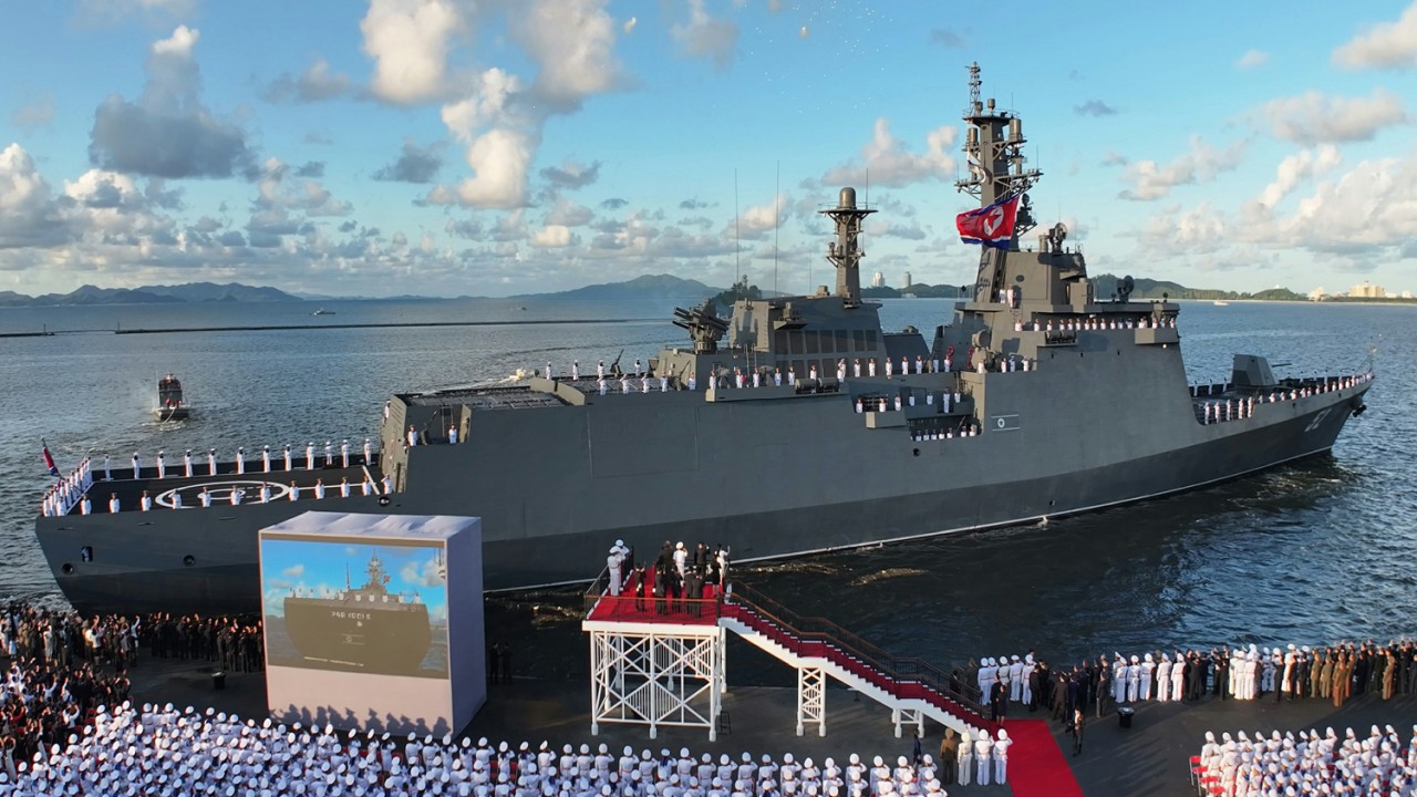 Korea Płn. przyjęła do służby drugi niszczyciel rakietowy